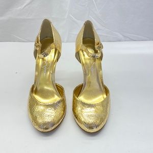 Jessica Simpson Gold Crackle Leather Heels Size: 5.5